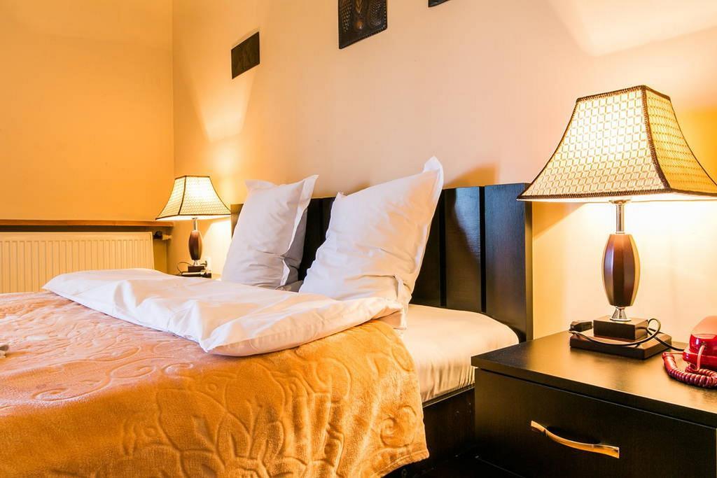 Hotel Royal Tbilisi ภายนอก รูปภาพ